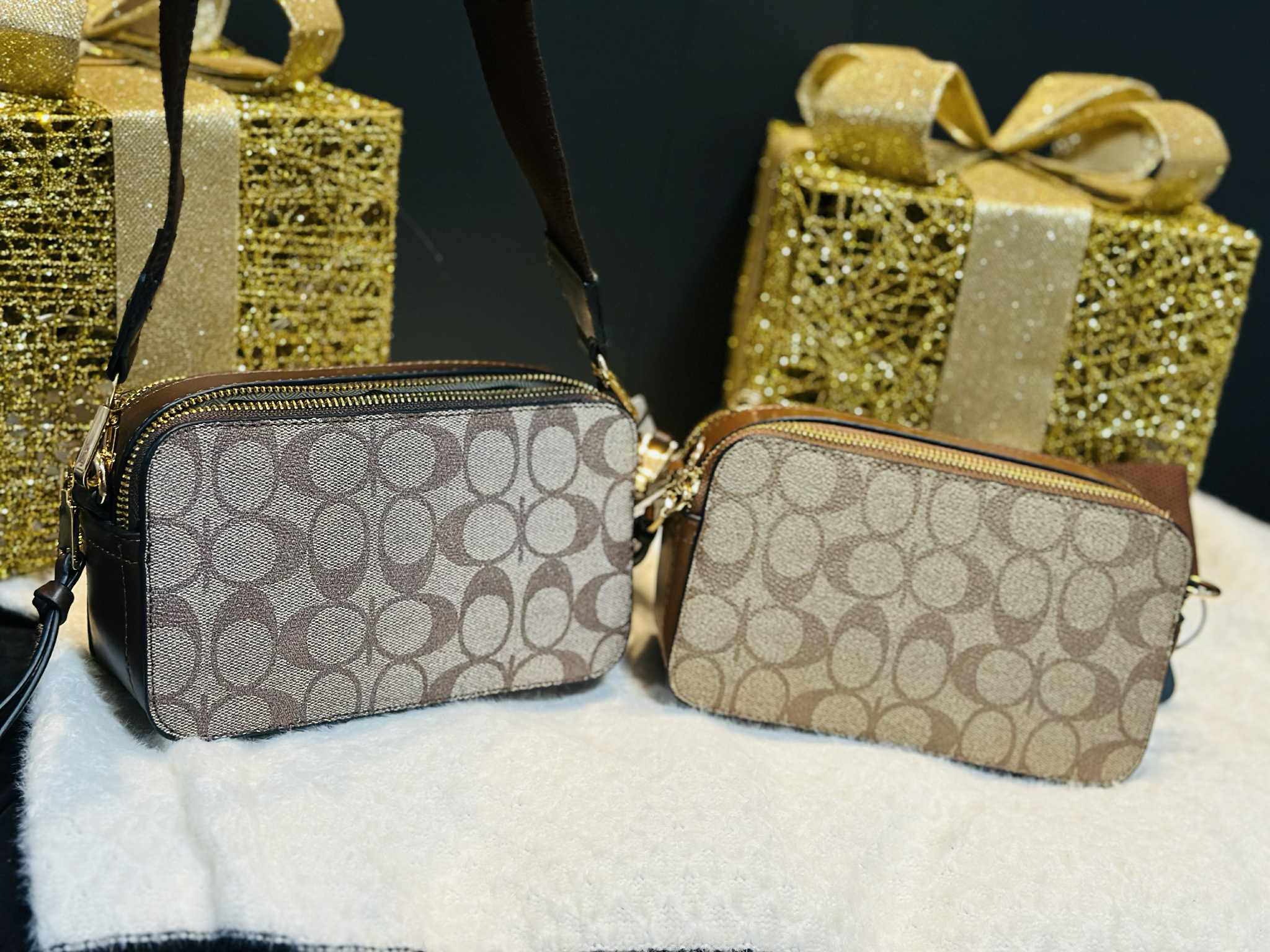 C-Handbag Crossbody W/Strap